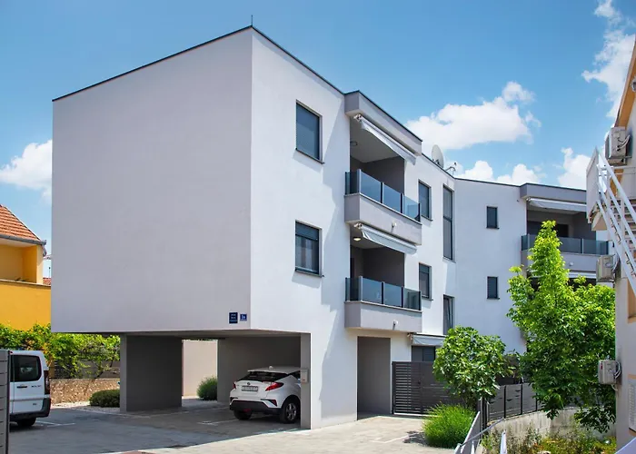 First Choice Apartment Rogoznica
