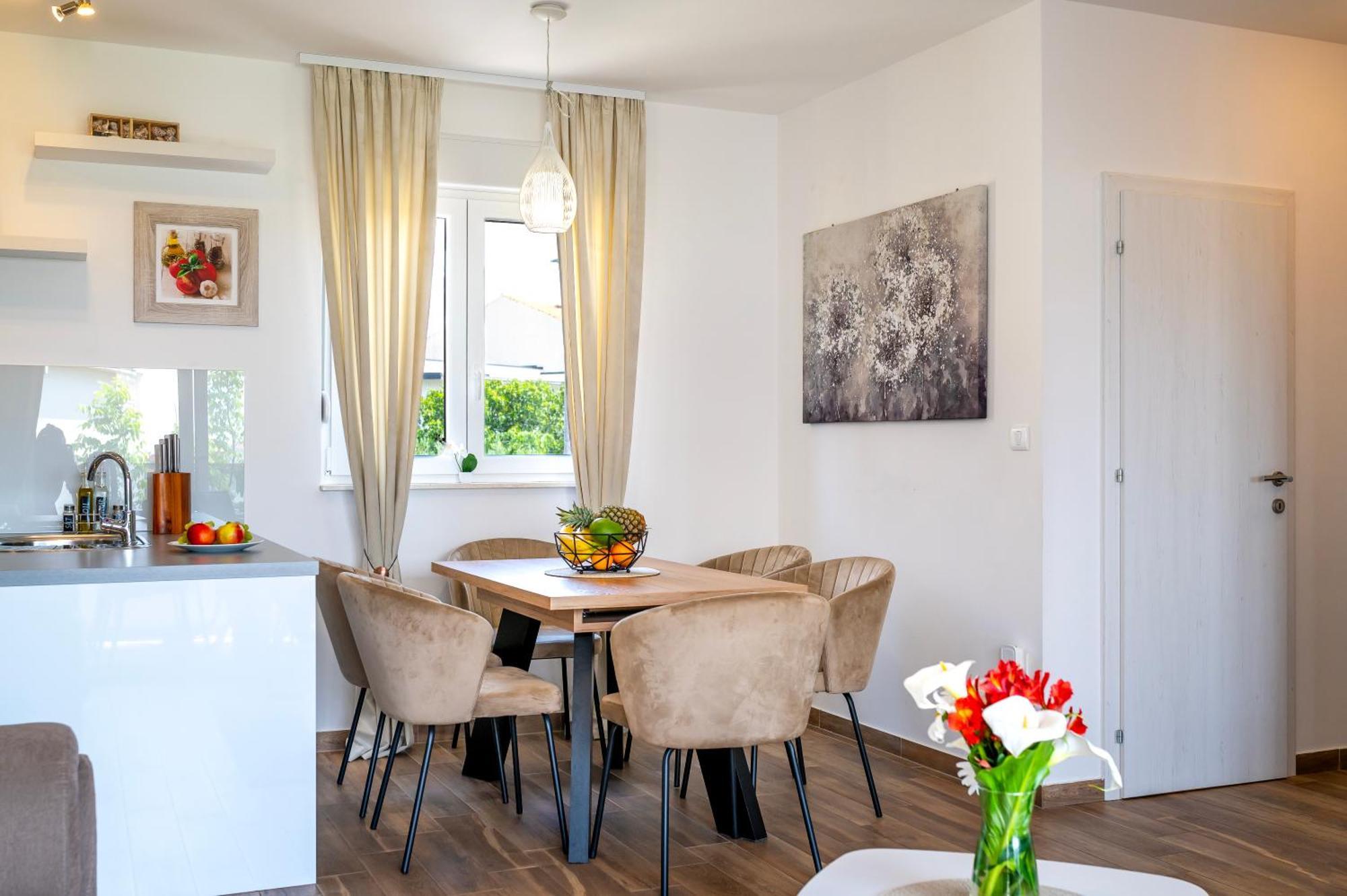 First Choice Apartment